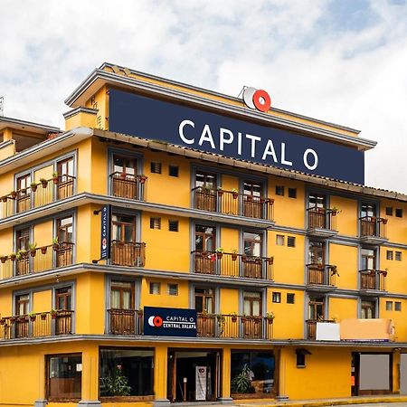 Capital O Hotel Central, خالابا المظهر الخارجي الصورة
