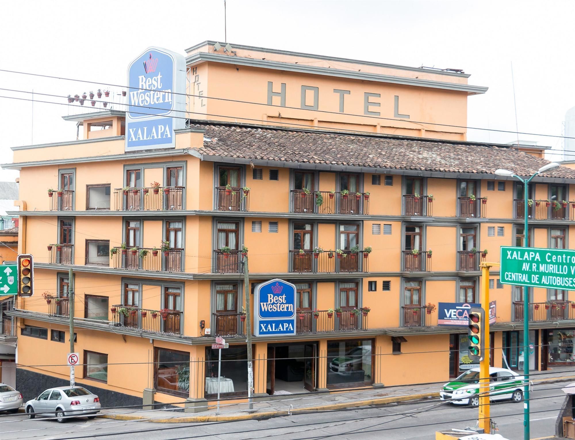 Capital O Hotel Central, خالابا المظهر الخارجي الصورة